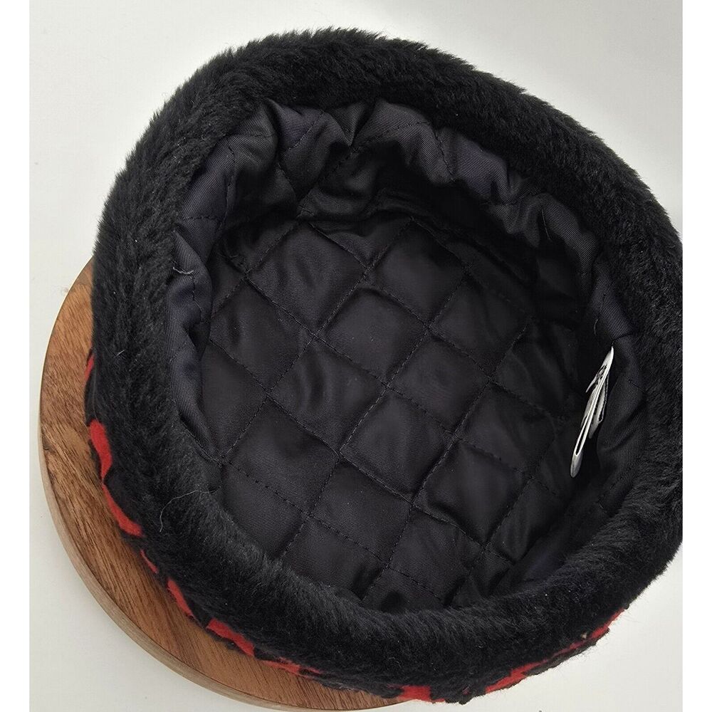 Elegant Black and Red Women's Hat - image 5